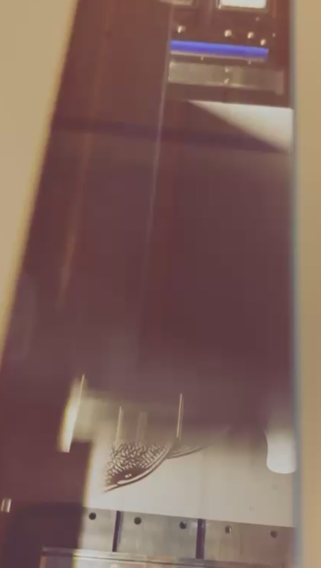 Camiseta Policía de Corazón – FACTA NON VERBA - Edición FUNDADORES 2026